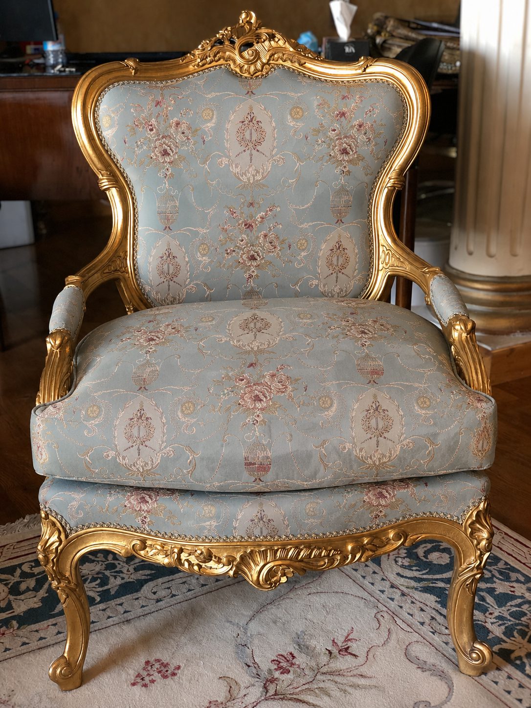 Classic jacquard upholstered armchair